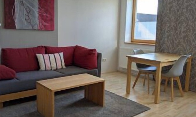 Nordheim a. Main Apartment | Gemütliche 50qm Ferienwohnung mit Balkon, kostenfreies Parken und WLAN, Frühstücksbuffet, voll ausgestattete Küche