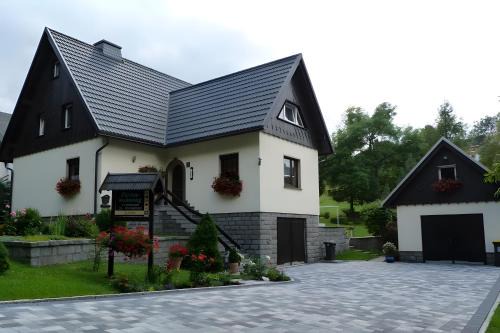 Holzhau Apartment | Gemütliche Ferienwohnung in Holzhau
