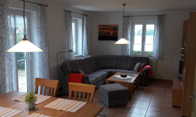 Muhr am See Apartment | Gemütliche FeWo (70qm) mit 2 Schlafzimmern, voll ausgestattete Küche