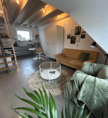 Sankt Augustin Apartment | Gemütliche Maisonette-Wohnung in Sankt Augustin Menden