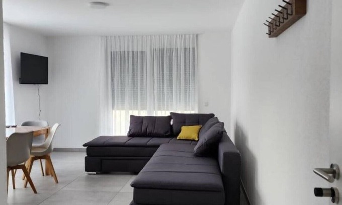Kaltbrunn Apartment | Gemütliches Apartment mit zu 6 Personen