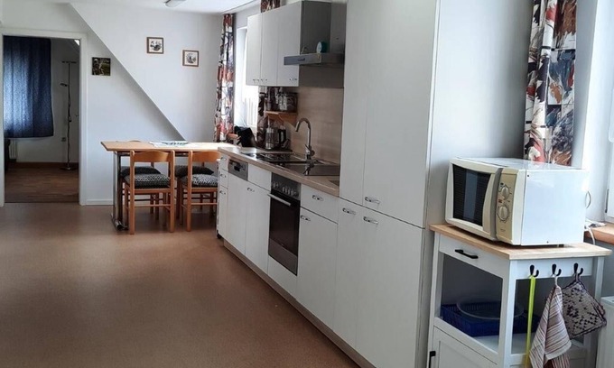 Helmershausen Apartment | Gemütliches Feriendomizil mit Vollausgestatteter Küche