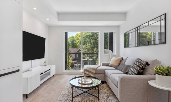 Mount Pleasant Condo | Gem in Vancouver's Mt. Pleasant