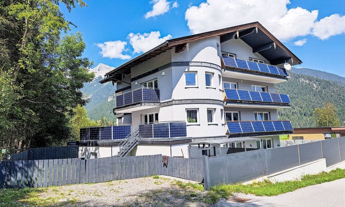 Steinberg am Rofan Apartment | Gemeinsam in den Bergen by Interhome