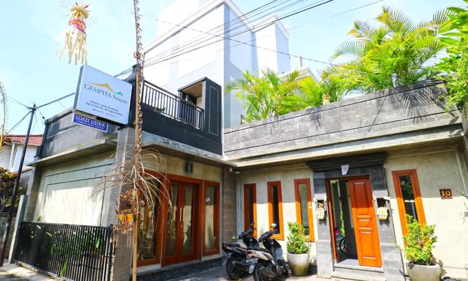 Legian City-Centre House | Gempita House Bali
