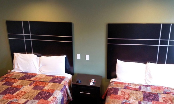 Cinnaminson Hotel | Genes Motel