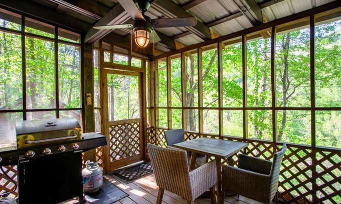Townsend House | Genesis MTN View Fire Pit Pool Table