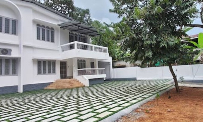 Kottayam House | Genesis spaces AC upto 4 guests Kottayam