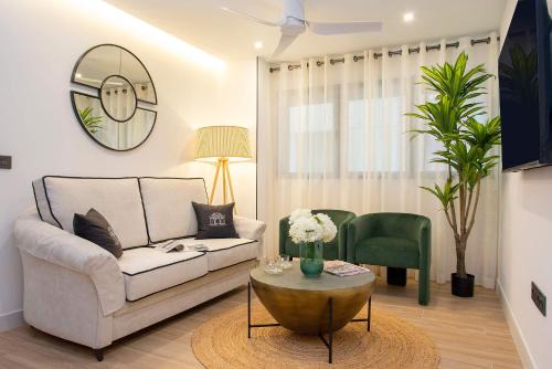 Centro - Sagrario Apartment | Genteel Home Alhóndiga II Granada