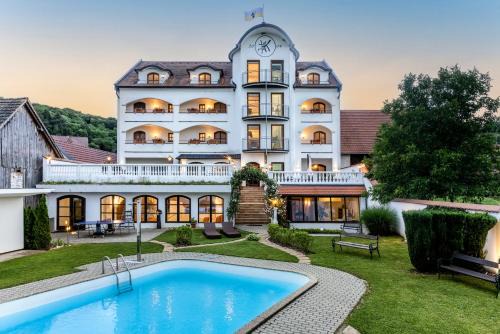 Heiligenbrunn Hotel | Genussgasthof & Hotel beim Krutzler