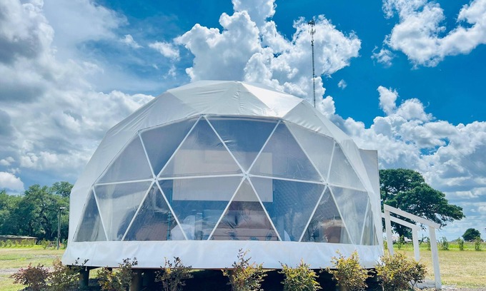 Flatonia Resort | Geo DOME - King Bed - Flatonia Glamping & RV Resort