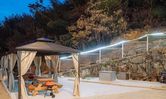 Geoje House | Geoje Swim Pension
