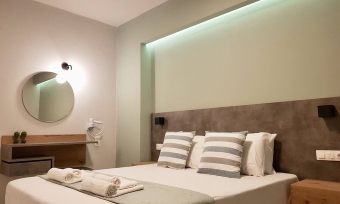 Stalida Apartment | George Deluxe Apartments