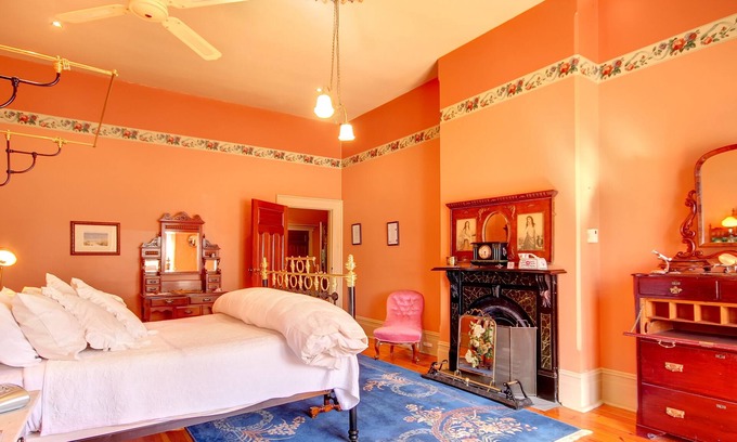 North Adelaide Apartment | George Lowe Esquire Apartment - Buxton Manor