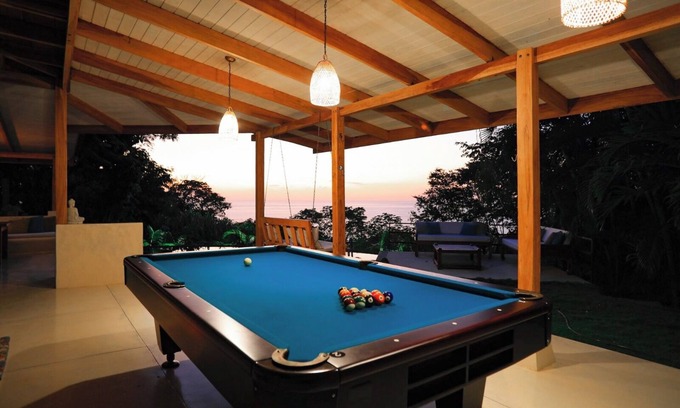 Mal Pais Villa | Georgeous 3 bedroom villa ocean & sunset views only 5 minutes from Santa Teresan