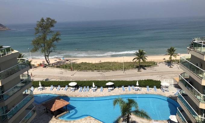Recreio dos Bandeirantes Apartment | Georgeus Ocean Front Apartments at Recreio Beach