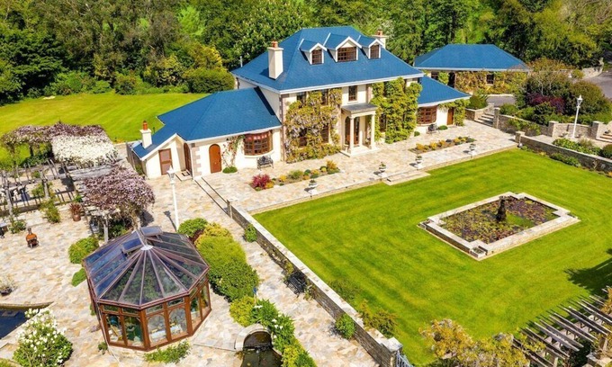 Waterford House | Georgian Estate, Private golf course & hot tub