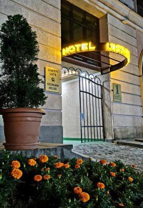 Kutaisi Hotel | Georgian House