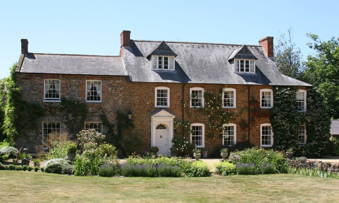 Culworth House | Georgian Old Rectory with heated Pooln82 5 Star Reviews on Trip Advisor