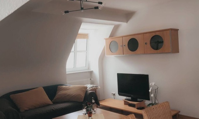 Bitburg Apartment | Geräumige Ferienwohnung im Herzen Bitburgs