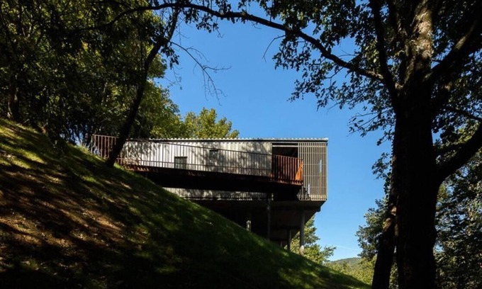 Vieira do Minho Cottage | GeresNationalPark-Cabin-6Bed-Balcony-Pool-Views