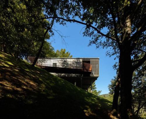 Vieira do Minho House | GeresNationalPark-Cabin-6Bed-Balcony-Pool-Views