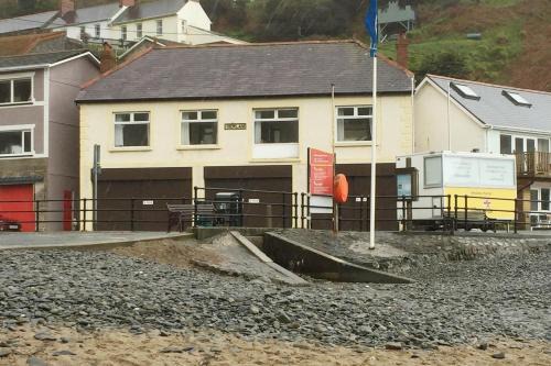 Tan-y-groes House | Gerlan Llangrannog