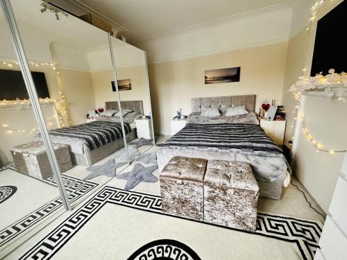Gerrards Cross Apartment | GerrardsCross-Sleeps4-Parking-PetFriendly-Wembley