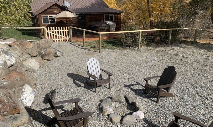 Custer County Cabin | Get away from it all