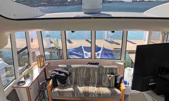 Tampa Boat Rental | Get away from it all with Escape Plan