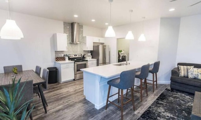 Nampa House | Get Clarity @ Claira Cottage