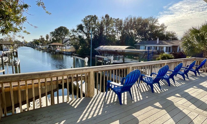 Gulf Breeze House | Get to the Gulf! - Pool, Private Dock, Sleeps 10