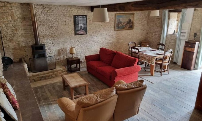 Maire-Levescault Apartment | getaway