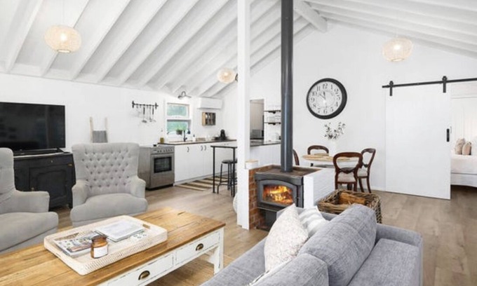 High Range Other | Getaway from the city and retreat to our picturesque cozy farm cottage