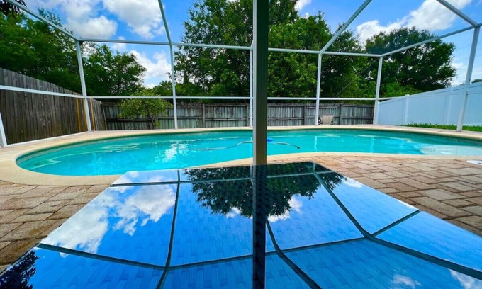 Bearss Plaza House | Getaway Heated Pool House Close to Beaches Airport