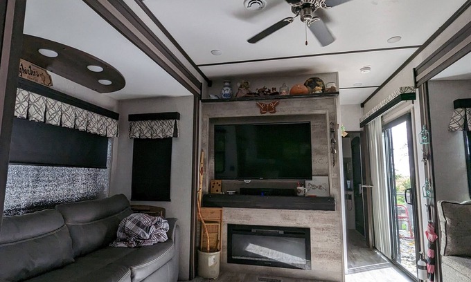 Grant County House | Getaway to the Hideaway! Glamping and campground. Free WiFi throughout outdoors.