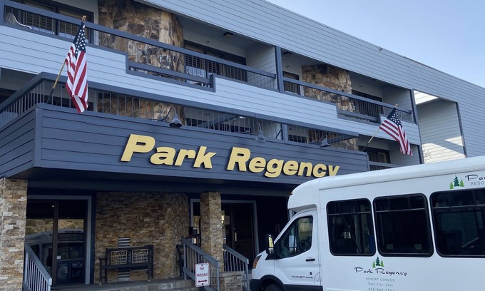 North Park City Condo | GetAways at Park Regency Resort