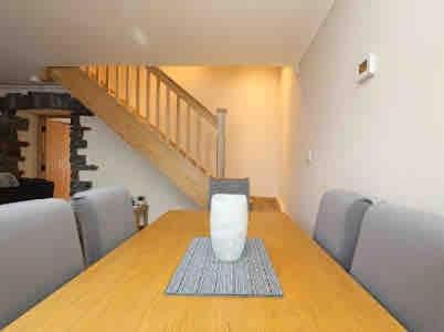 Pentrebach House | Gethin Lodge Holiday cottage Abercanaid 5mins from BPW