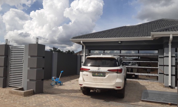 Ruwa House | Gets Holiday House