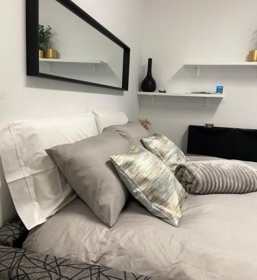 Morbegno Apartment | GGH studio for holiday or job
