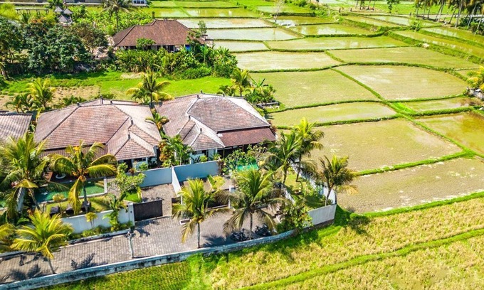 Peliatan Villa | Gianyar Villa - Three Bedroom Villa, Sleeps 6