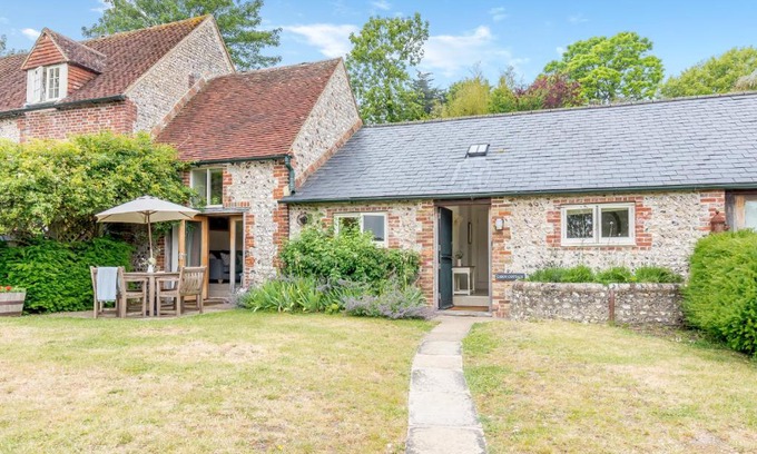 East Dean and Friston House | Giddy Cottage