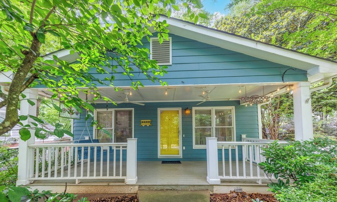 Ormewood Park House | Gilbert Grove | Designer Comfort +World Cup Ready