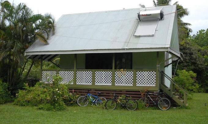 Aitutaki Cabin | Ginas Garden Lodges, Aitutaki - 4 self contained lodges in a beautiful garden