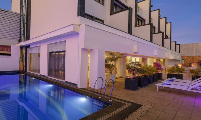 Vainguinim Hotel | Ginger Dona Paula