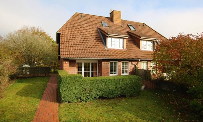 Wyk auf Foehr Apartment | Ginsterweg 1b, Whg. 1 - Apartment with 2 rooms and terrace