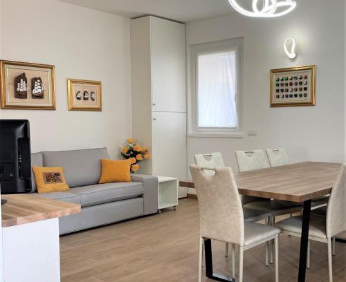 Verbania Apartment | GIORNI FELICI tutto nuovo, giardino, park e bikepark
