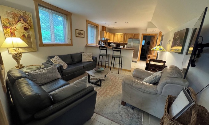 Alyeska Apartment | Girdwood Alaska rental near ski resort. Customers rave: so cute, clean and cozy!