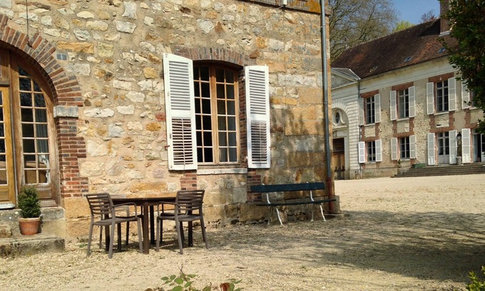 Courgenay Cottage | Gite, 2 rooms for 6 people