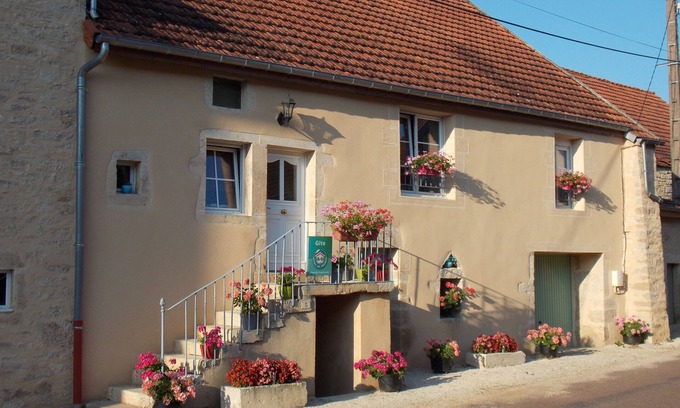 La Roche-Vanneau House | Gite a la Campagne